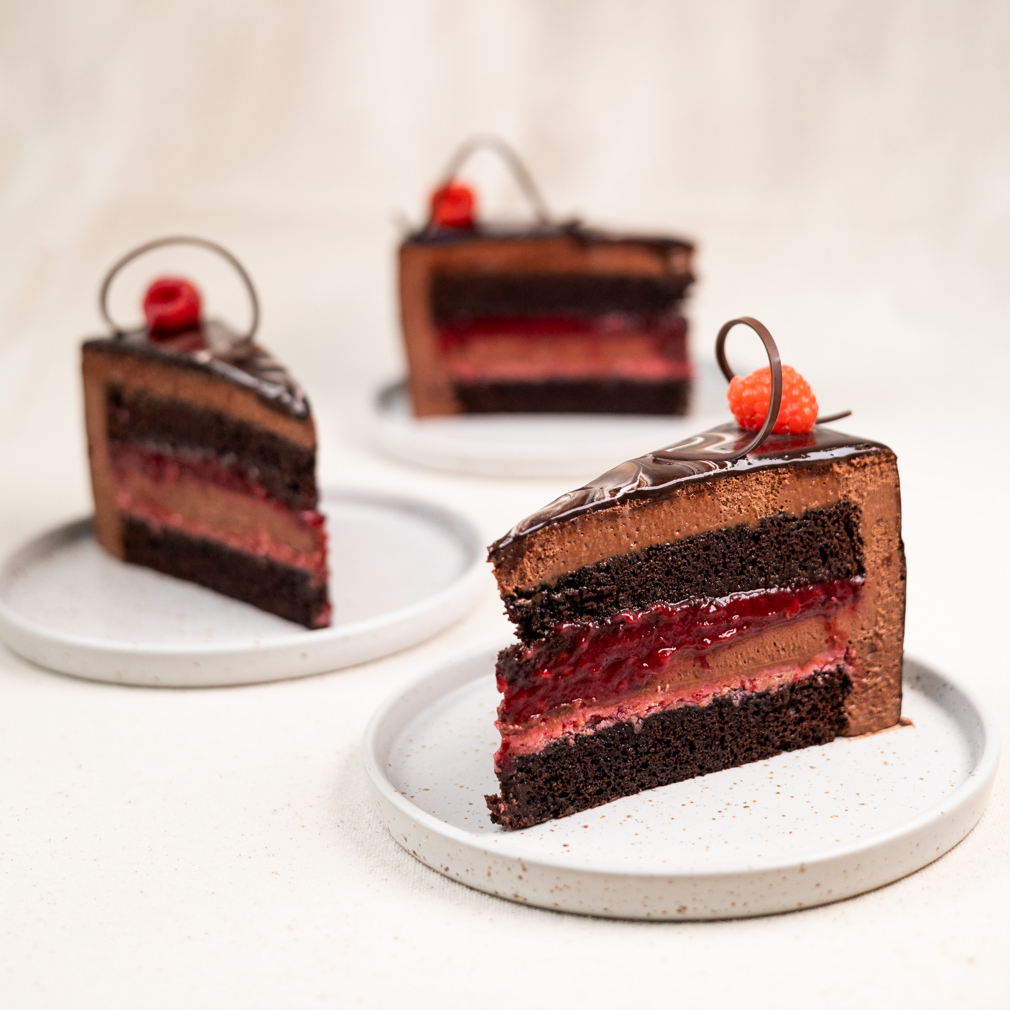 Čokoládový dort s malinami a chilli