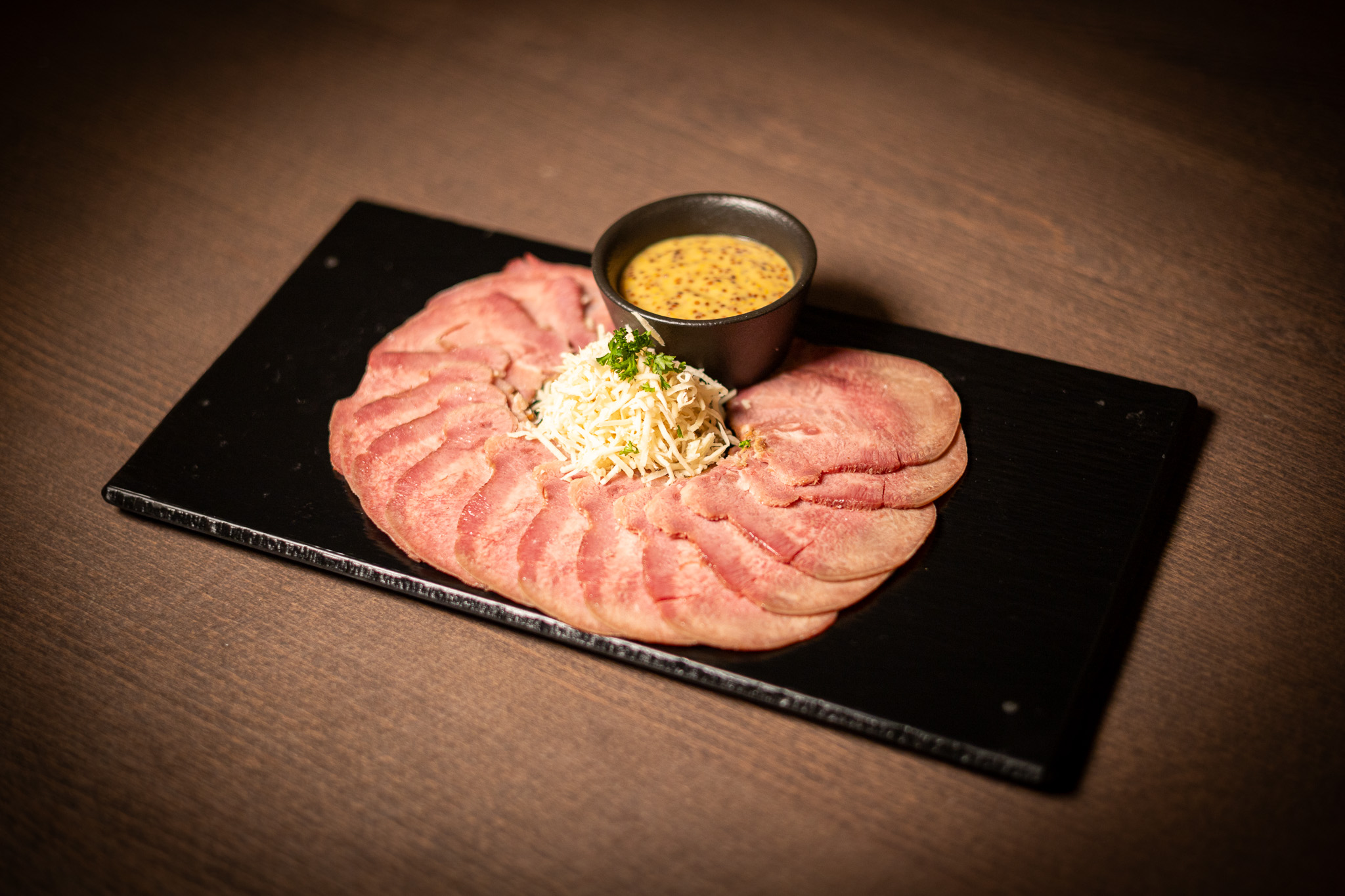 Uzený hovězí jazyk