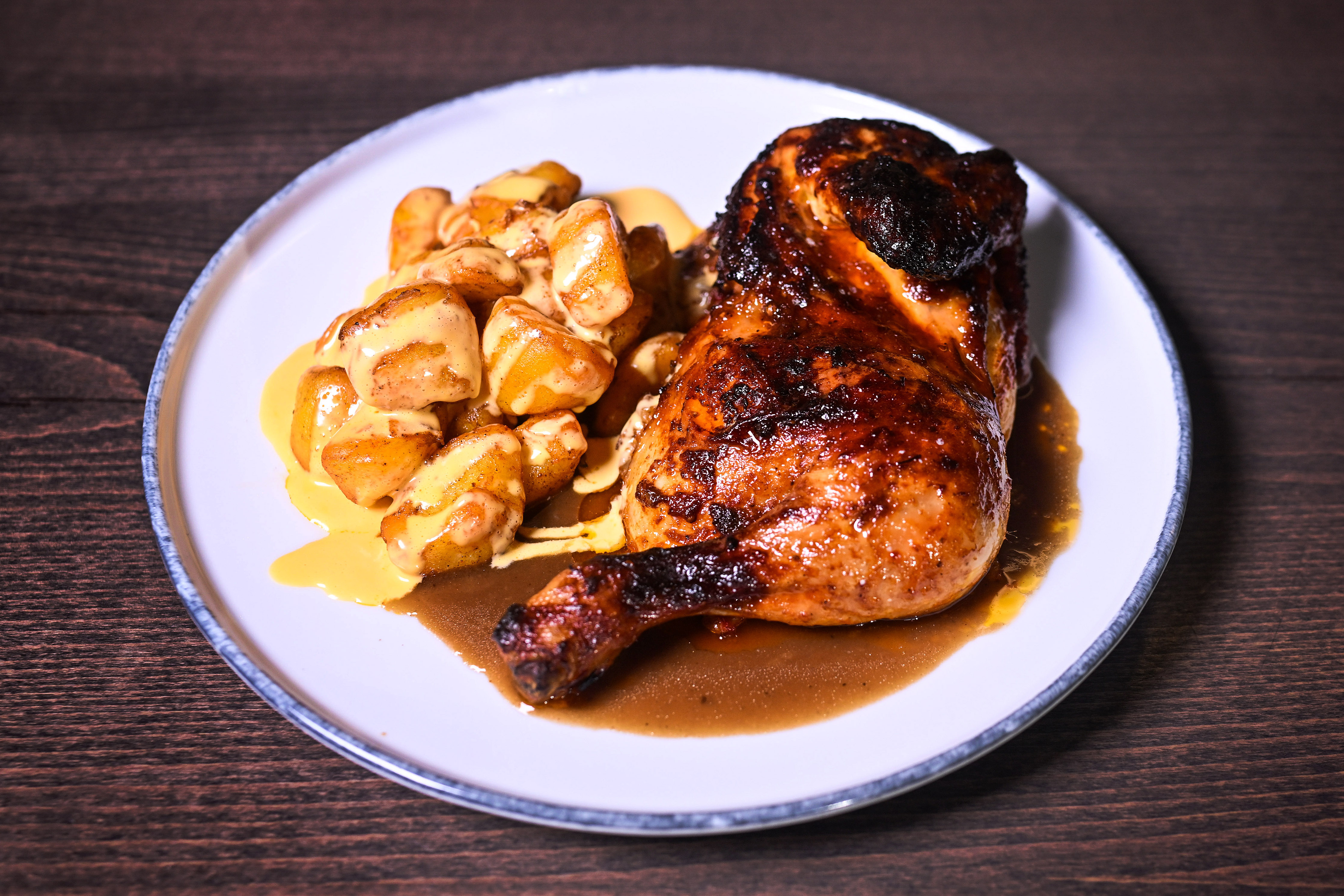 Půlka pečeného Texas kuřátka