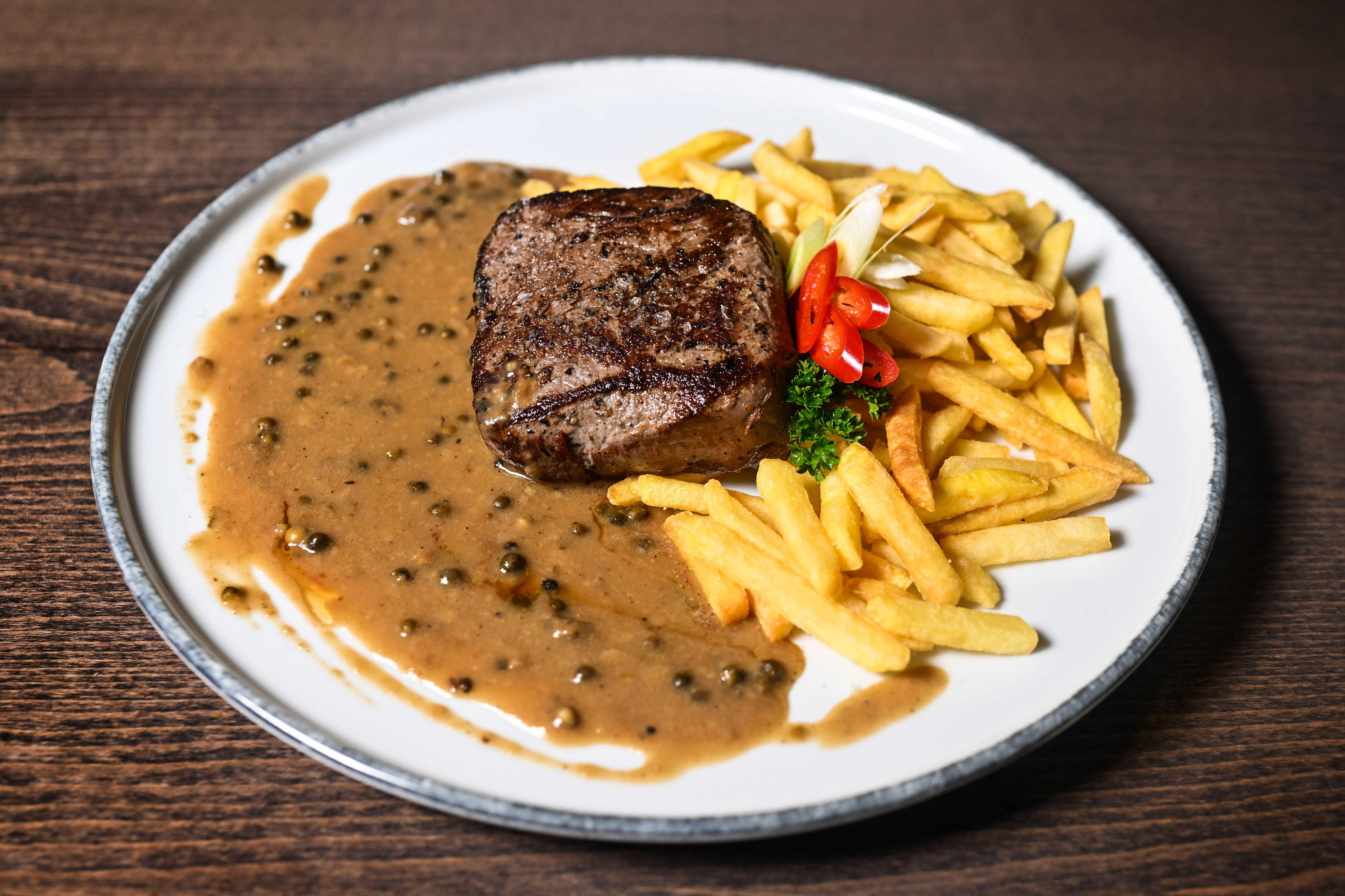 Vyzrálý hovězí Pfeffer steak z pravé svíčkové