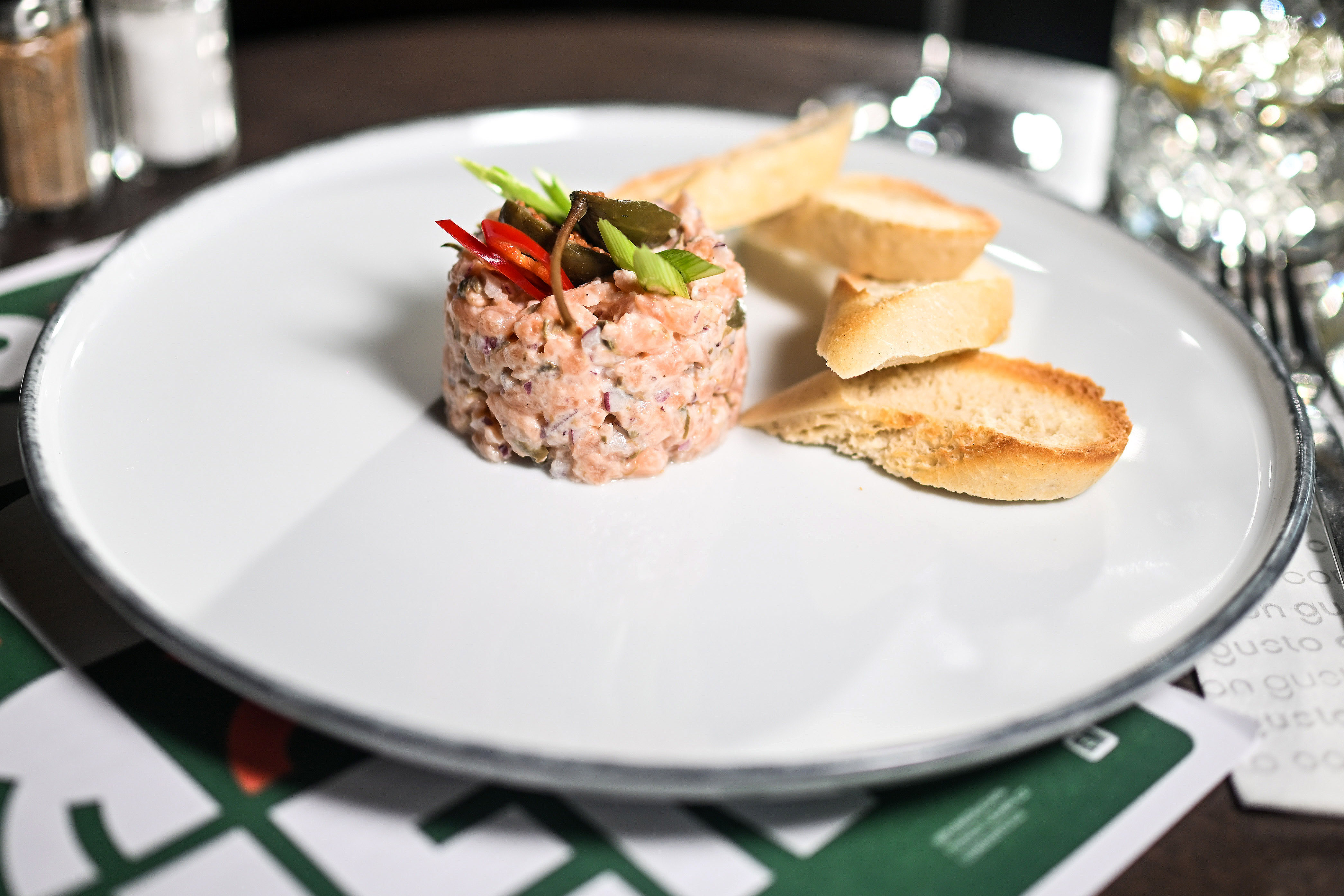 Tataráček z uzeného lososa